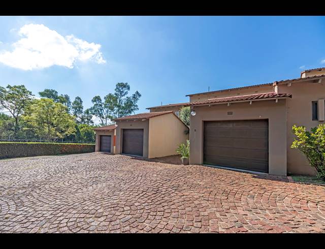 3 BEDROOM DUPLEX SOLD IN BRYANSTON